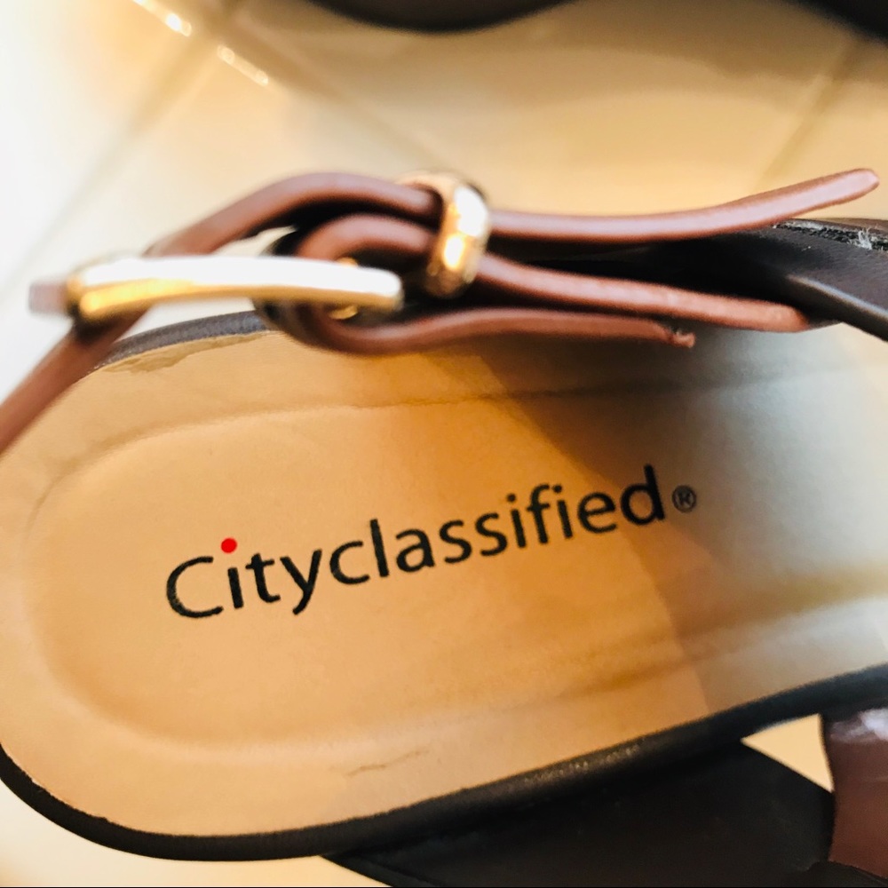 Neutral Studded Wedges - Picture 6 of 8